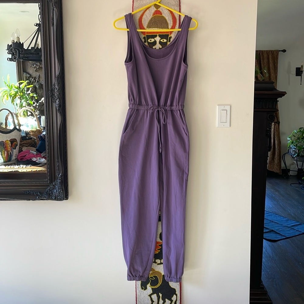 Beautiful Comfortable onsie pantsuit NWT